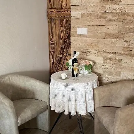 Natura Panzio בית הארחה