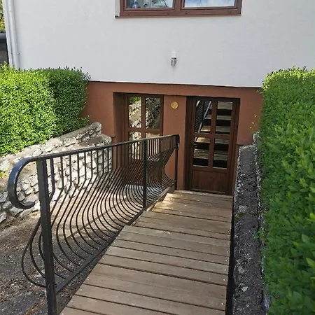 Natura Panzio Gæstehus 3*
