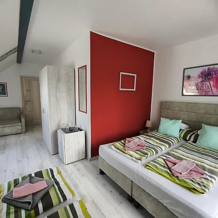 Natura Panzio 3*
